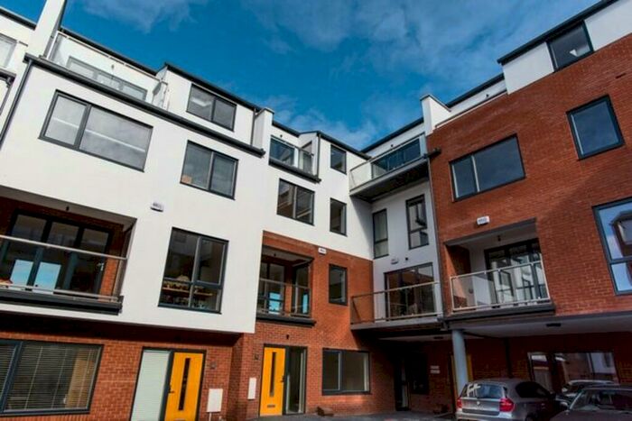 4 Bedroom Town House To Rent In Elizabeth Place, Tenby Street North, Jewellery Quarter, B1