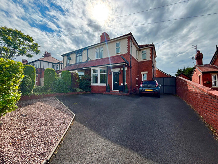 3 Bedroom Semi-Detached House For Sale In Staining Road, Blackpool, FY3