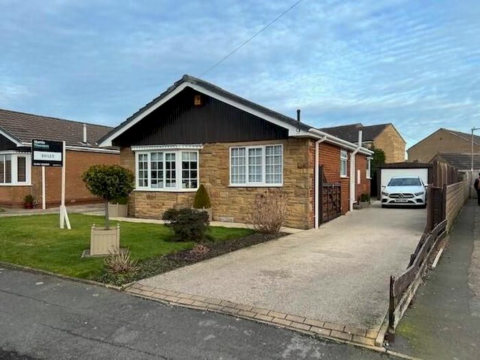 2 Bedroom Detached Bungalow To Rent In Burton Acres Way, Kirkburton, Huddersfield, HD8
