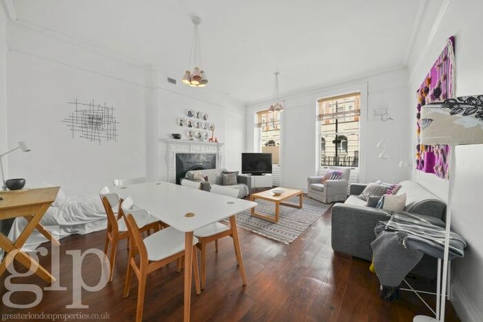 3 Bedroom Flat To Rent In Gower Street, London, WC1E