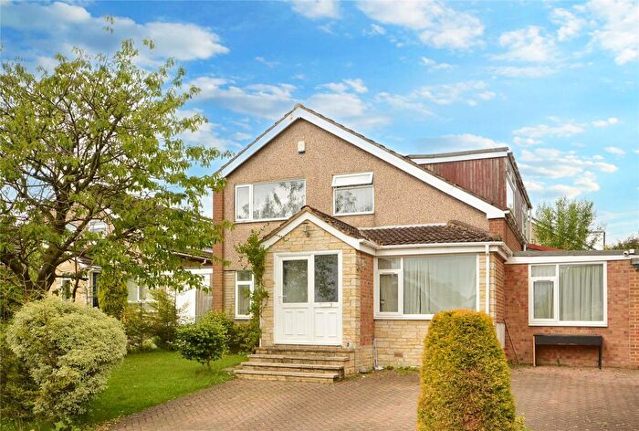 6 Bedroom Detached House For Sale In Holt Park Way, Leeds, West Yorkshire, LS16