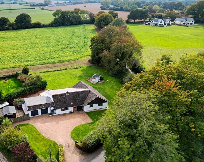 4 Bedroom Bungalow For Sale In Swelling Hill, Ropley, Alresford, Hampshire, SO24