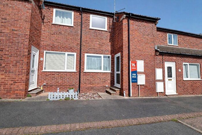 2 Bedroom Terraced House For Sale In Peards Down Close, Barnstaple, Devon, EX32
