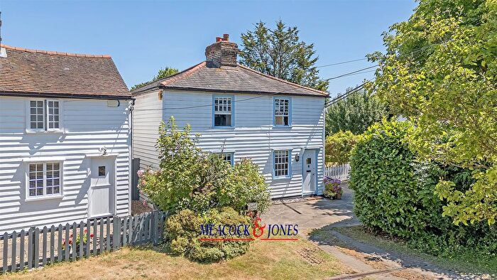 4 Bedroom Cottage For Sale In School Lane, Ingrave, Brentwood, CM13