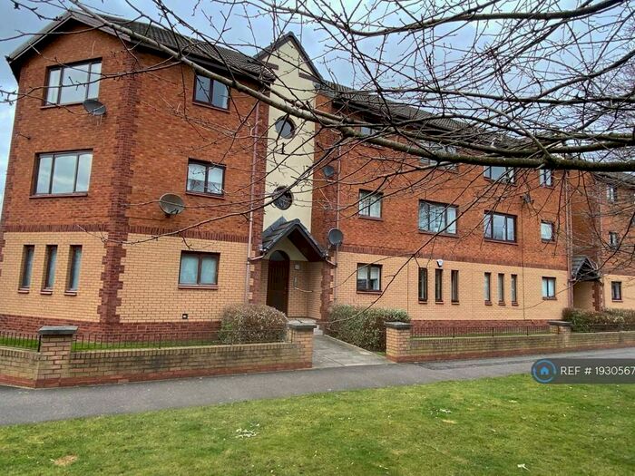 2 Bedroom Flat To Rent In Fairbrae, Edinburgh, EH11