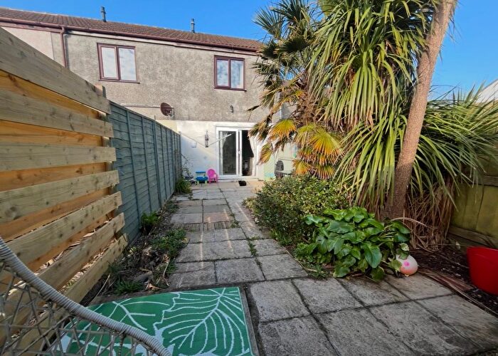 2 Bedroom Terraced House For Sale In Arundel Court, Hayle, TR27