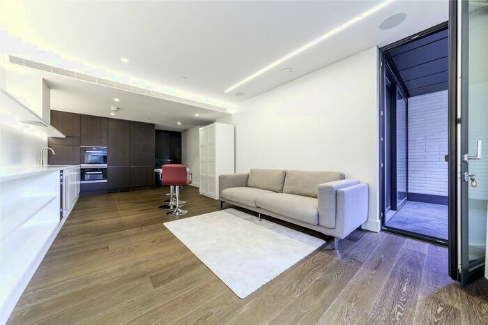 1 Bedroom Flat To Rent In Rathbone Place, London, W1T