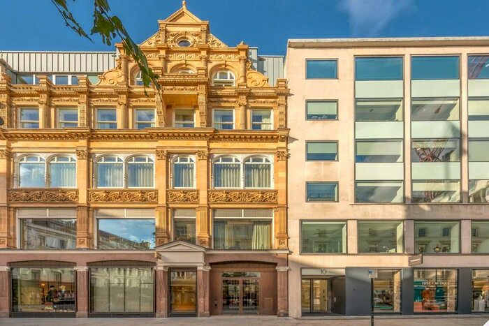 3 Bedroom Flat To Rent In Brook Street, London, W1S