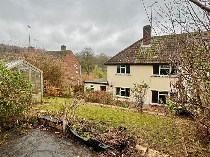 2 Bedroom Semi-Detached House For Sale In Taunton Road, Brighton, BN2