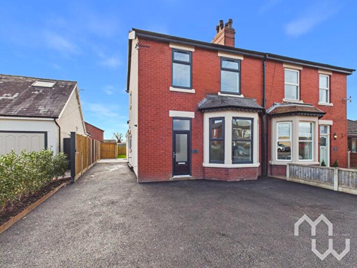 4 Bedroom Semi Detached House For Sale In Chapel Lane, Longton, PR4