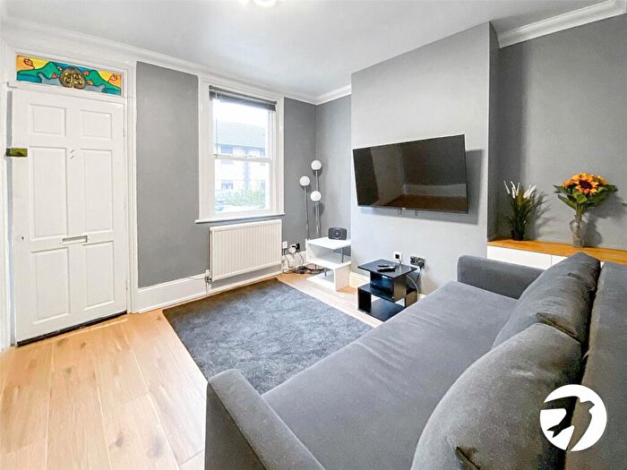 2 Bedroom Terraced House To Rent In Ducketts Road, Crayford, DA1