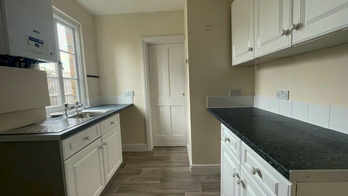 2 Bedroom Semi-Detached House For Sale In East Street, Southend-on-Sea, SS2