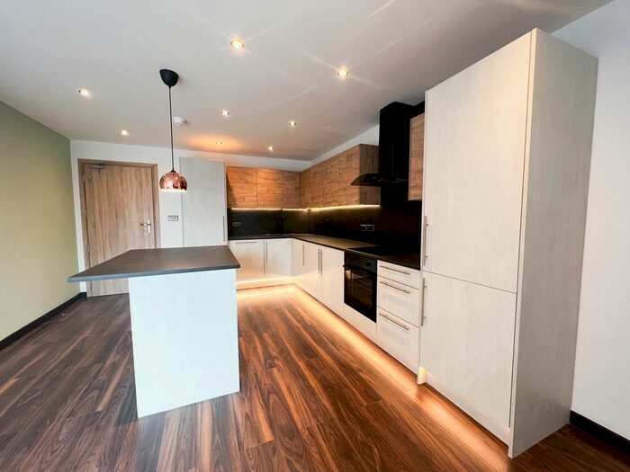 2 Bedroom Flat To Rent In Silvester Street, Hull, HU1