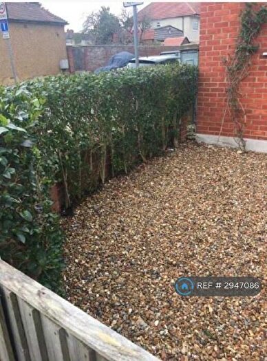 2 Bedroom End Of Terrace House To Rent In Victoria Road, Ruislip, HA4