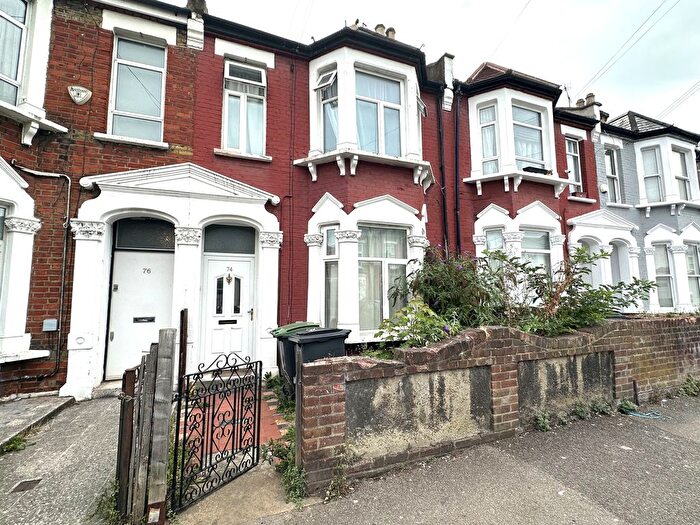 4 Bedroom Terraced House To Rent In Alexandra Road, London, N8