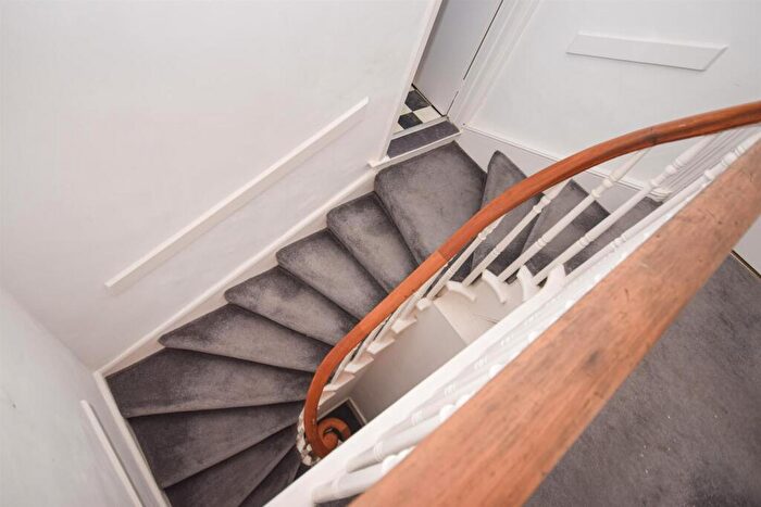 2 Bedroom Apartment For Sale In Stafford Road, Brighton, BN1