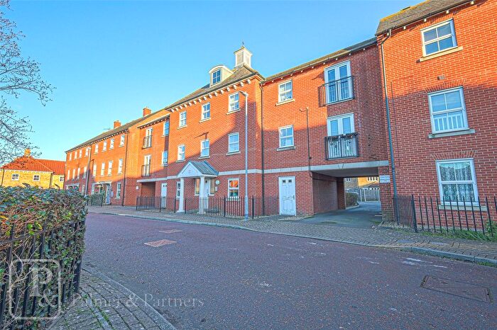 2 Bedroom Flat To Rent In Circus Square, Colchester, Essex, CO2