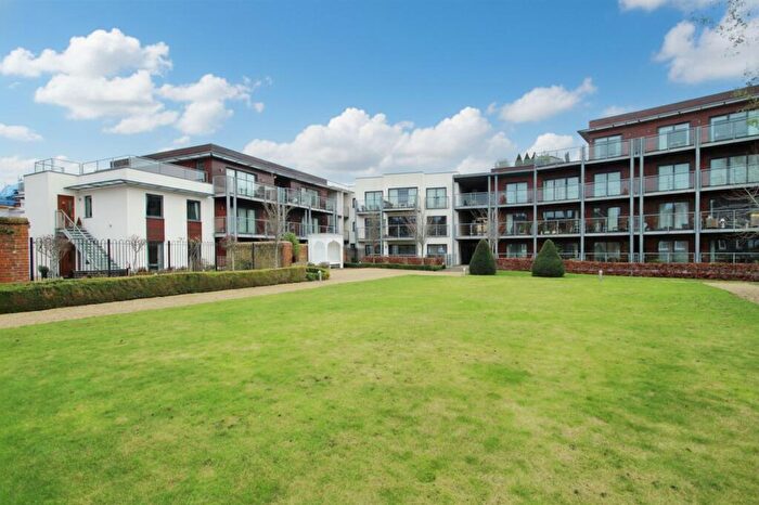 2 Bedroom Apartment For Sale In The Old Gaol, Abingdon, OX14