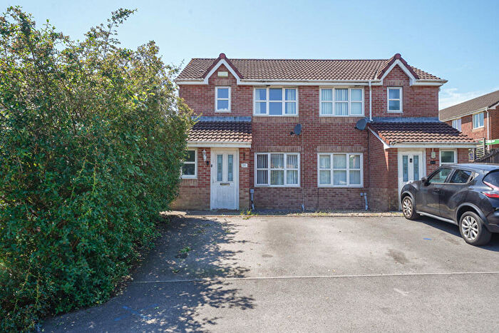 3 Bedroom Semi-Detached House For Sale In Lon Enfys, Swansea, SA7