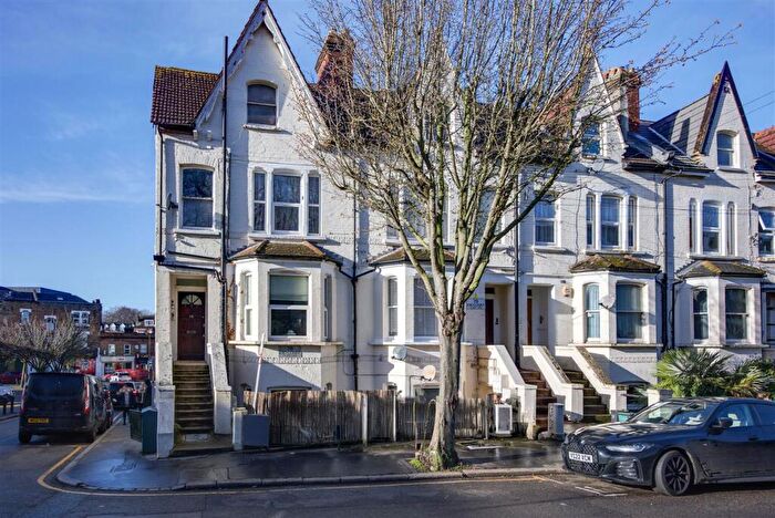 1 Bedroom Apartment For Sale In Exo Court, Heathfield Road, Croydon, CR0