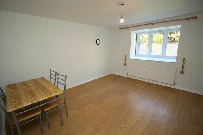 1 Bedroom Flat To Rent In Crosslet Vale, London, SE10