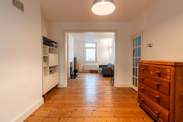 3 Bedroom Terraced House To Rent In Ridley Road, Rochester, Kent, ME1