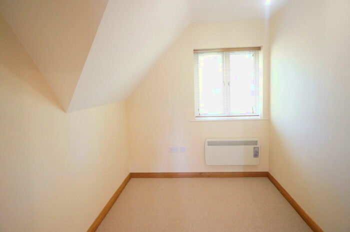 2 Bedroom Apartment To Rent In Lauren House, Northenden, M22