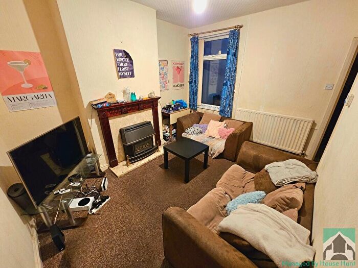 3 Bedroom Terraced House To Rent In Heeley Road, Birmingham, B29