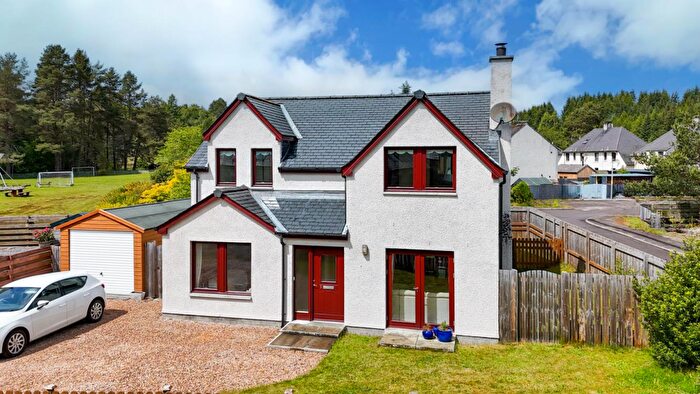 4 Bedroom Detached House For Sale In School Gardens, Dulnain Bridge, PH26