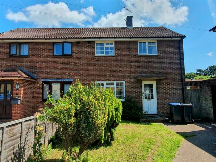 3 Bedroom Semi-Detached House To Rent In Prioress Road, Canterbury, CT2