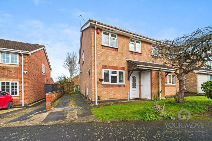 3 Bedroom Semi-Detached House To Rent In Harksome Hill, Northampton, NN4