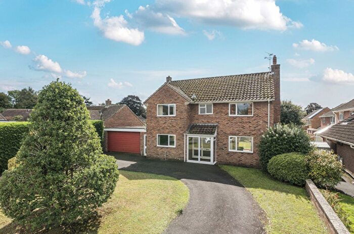 4 Bedroom Detached House For Sale In Monmouth Court, Chard, Somerset, TA20