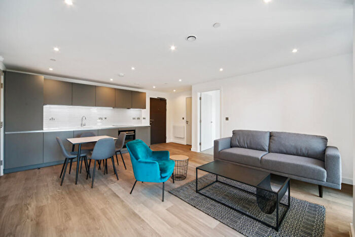 2 Bedroom Apartment To Rent In Lionel Street, Birmingham, B3