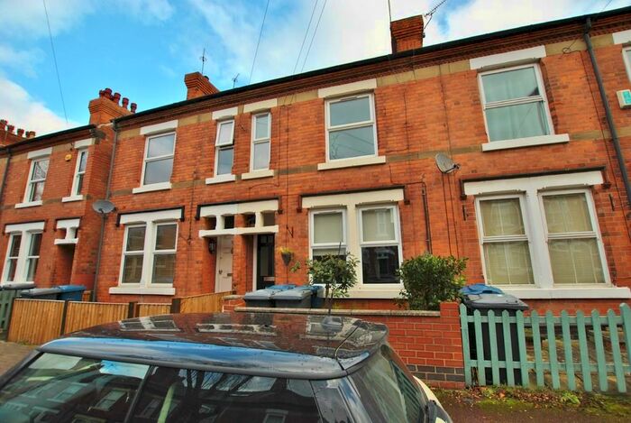 2 Bedroom Flat To Rent In Richmond Road, West Bridgford, NG2