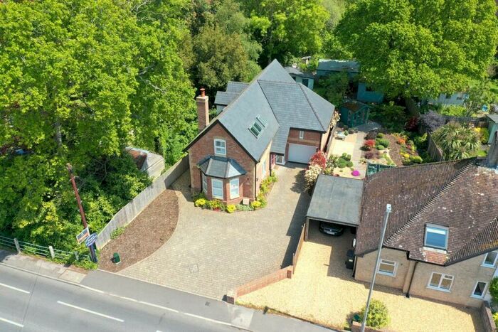 4 Bedroom Detached House For Sale In Dorchester Road, Lytchett Minster, Poole, BH16