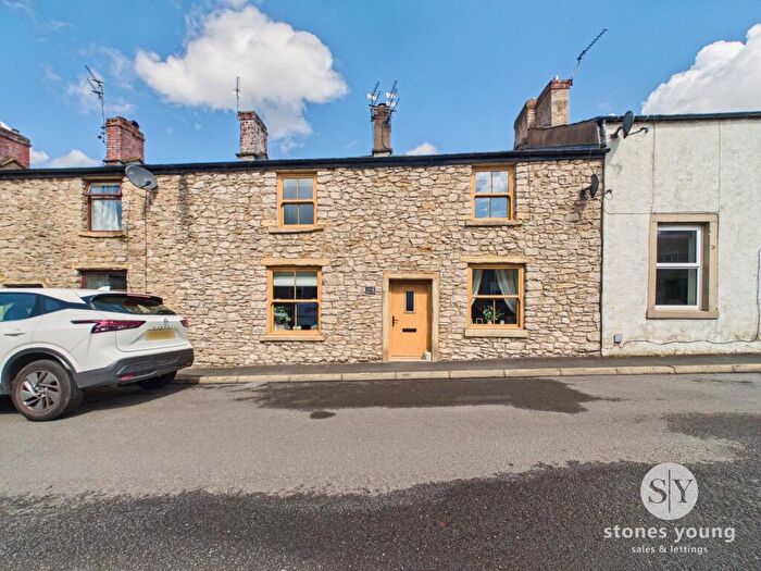 3 Bedroom Terraced House For Sale In High Street, Clitheroe, BB7