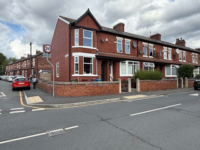 3 Bedroom End Of Terrace House To Rent In Cromwell Grove, Manchester, M19