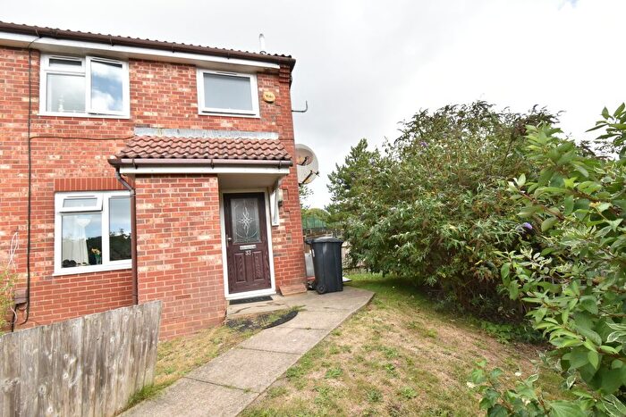 3 Bedroom Semi-Detached House To Rent In Laburnum Avenue, Hove, BN3