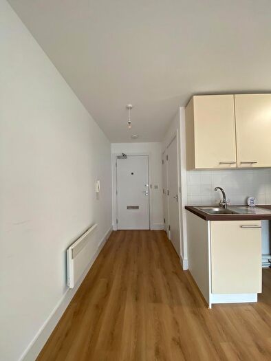 Studio To Rent In Alencon Link, Basingstoke, RG21