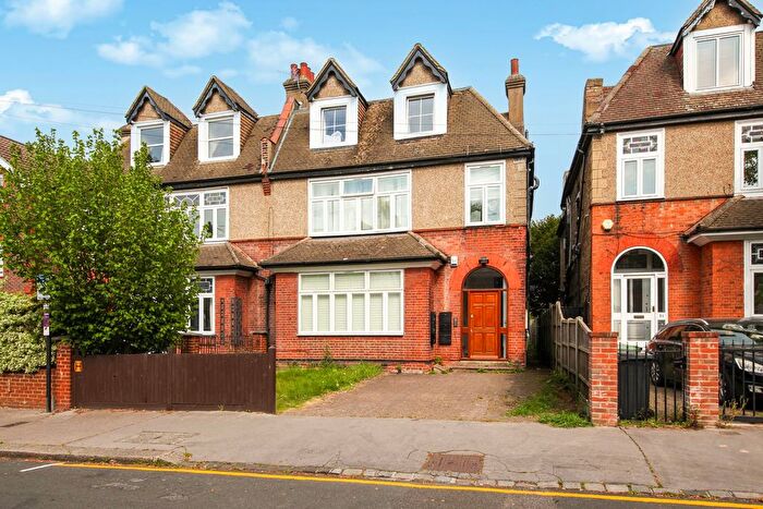 Studio For Sale In Outram Road, Croydon, CR0