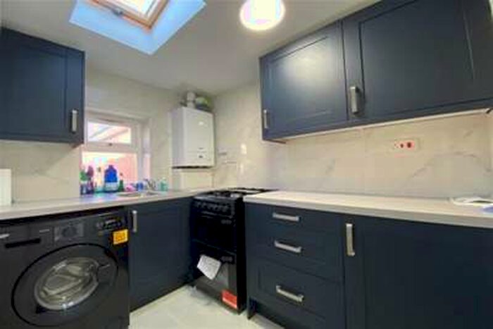 2 Bedroom Flat To Rent In Church Road, Yardley, B25