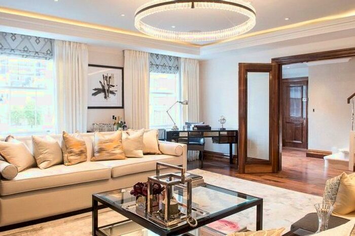 2 Bedroom Flat To Rent In Grosvenor Hill, Mayfair, London, W1K