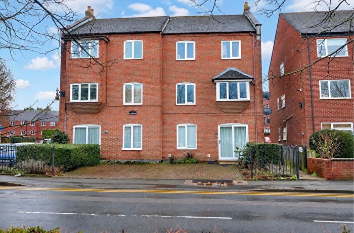 1 Bedroom Flat To Rent In St Chads Court, Lichfield, WS13