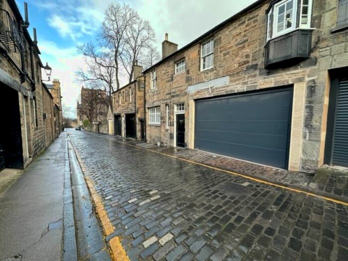 Garage / Parking To Rent In Gloucester Lane, New Town, Edinburgh, EH3