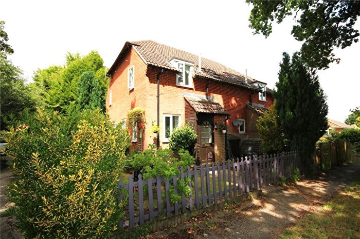 1 Bedroom House To Rent In Hawkwell, Church Crookham, Fleet, Hart, GU52