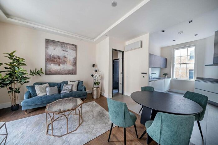 2 Bedroom Flat To Rent In Baker Street, Baker Street, London, NW1