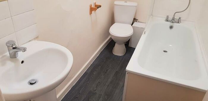 1 Bedroom Flat To Rent In Flat, Prescott Road, L13