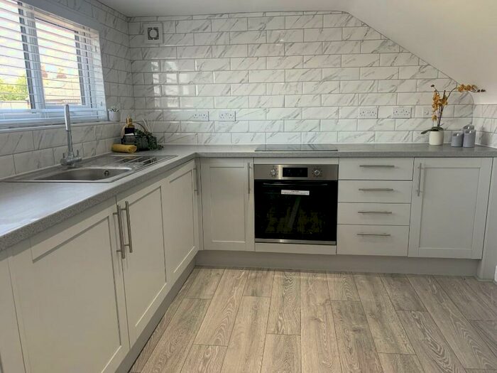 1 Bedroom Flat To Rent In Granville Road, Liverpool, Merseyside, L19