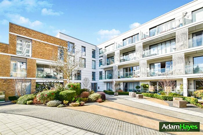2 Bedroom Apartment For Sale In Acton Walk, Whetstone, N20