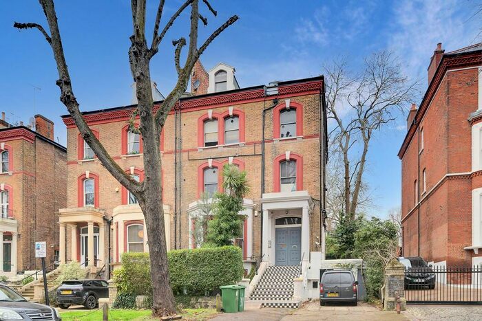 Studio To Rent In Belsize Avenue, Belsize Park, London, NW3